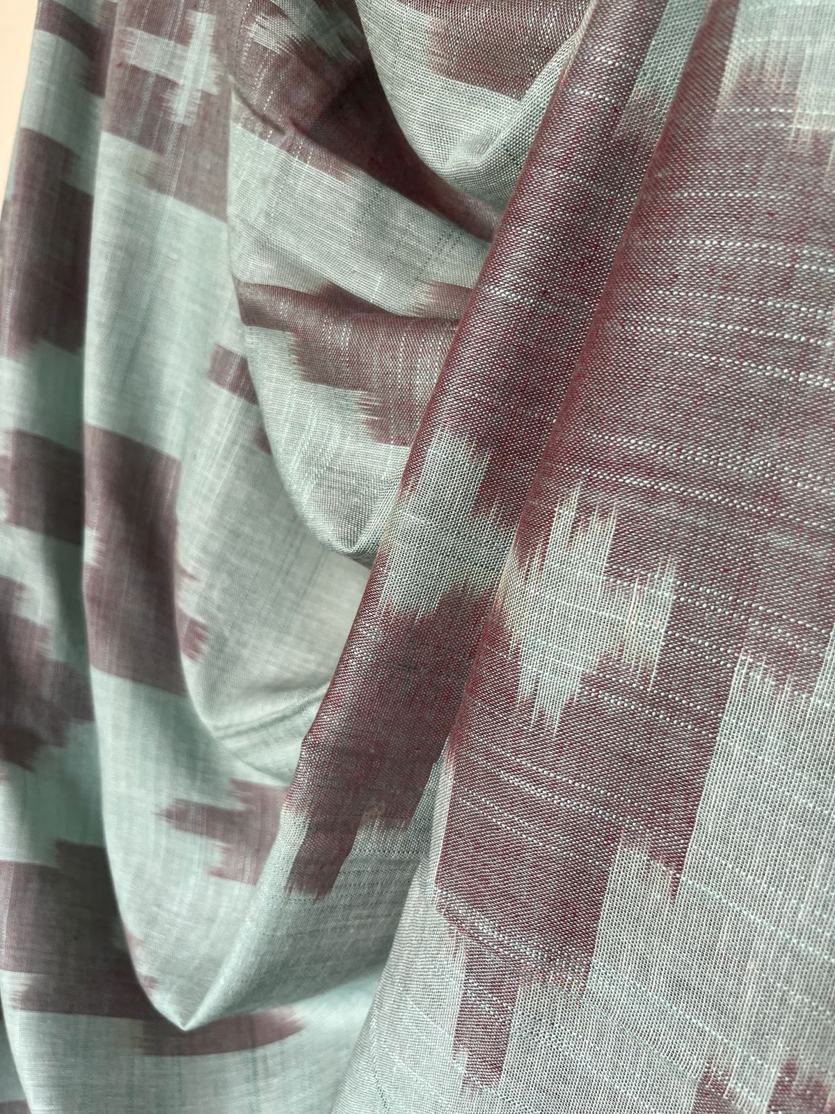 Ruhzaar Ikat