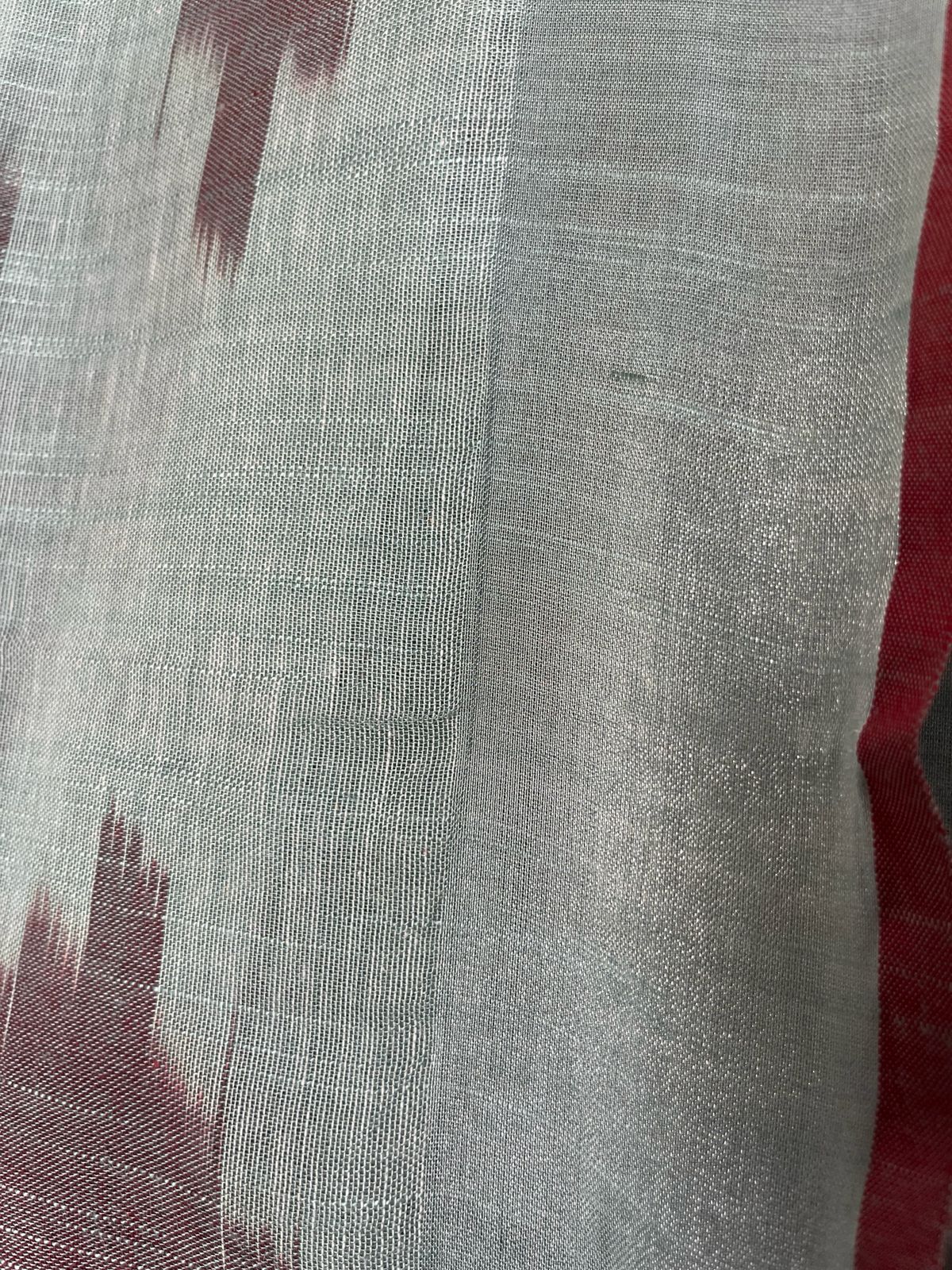 Ruhzaar Ikat