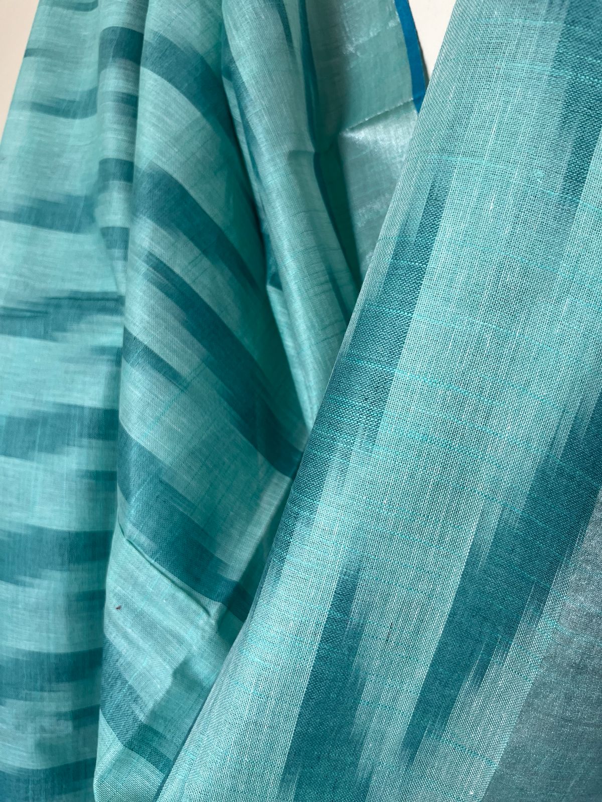 Neelvora Ikat