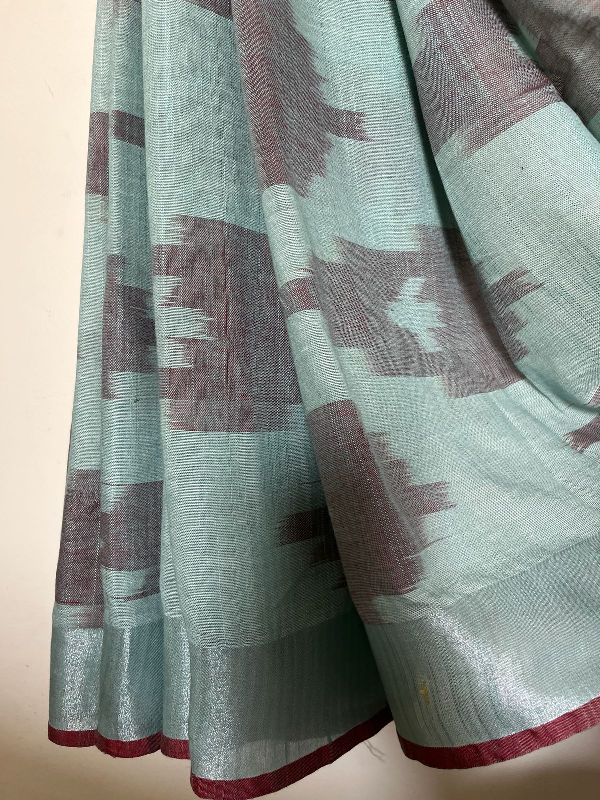 Ruhzaar Ikat