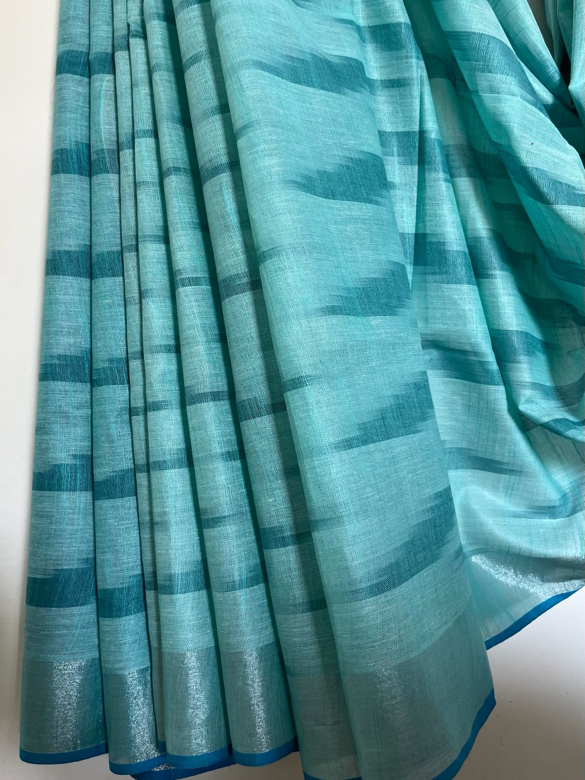Neelvora Ikat