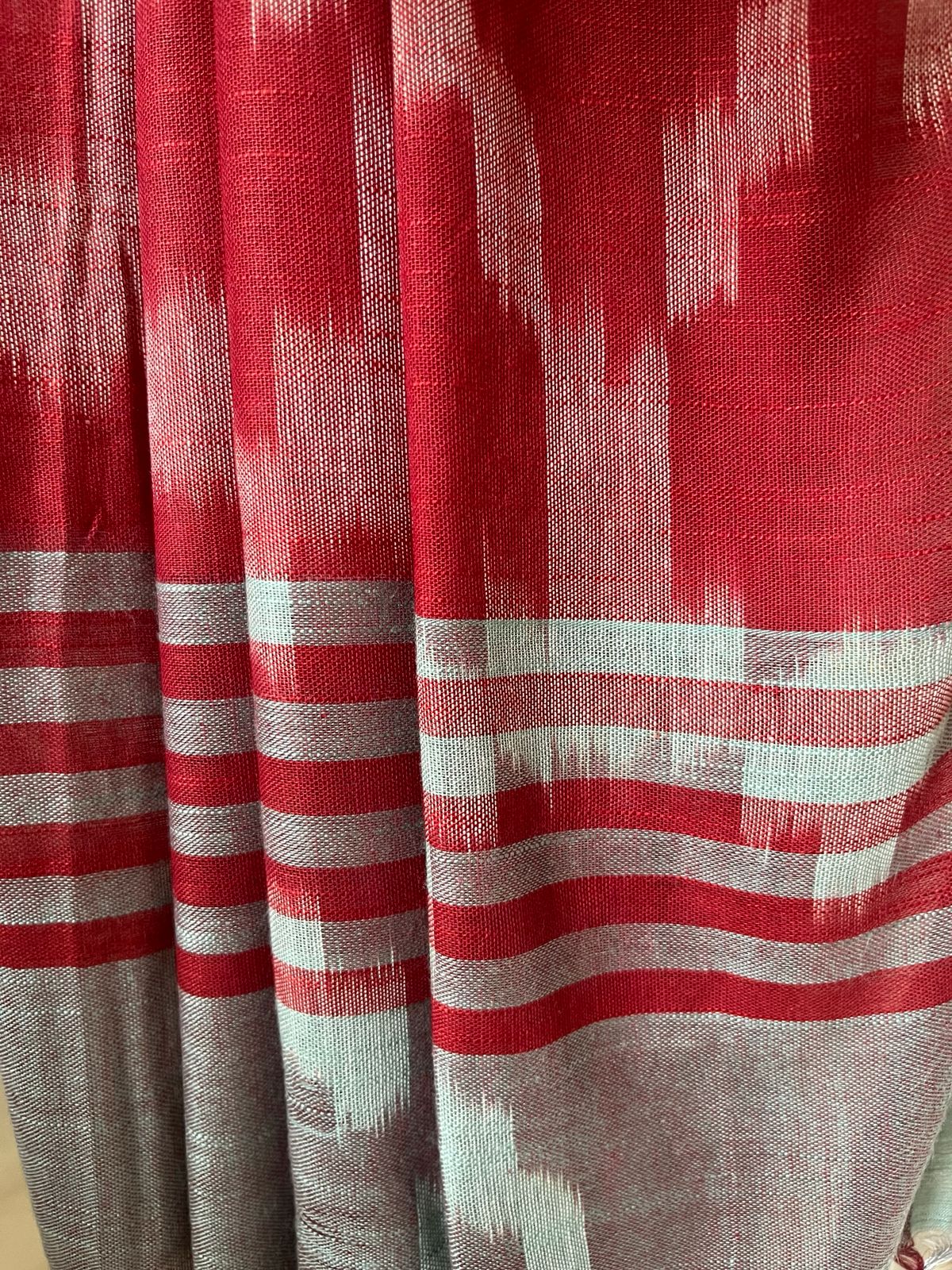 Ruhzaar Ikat