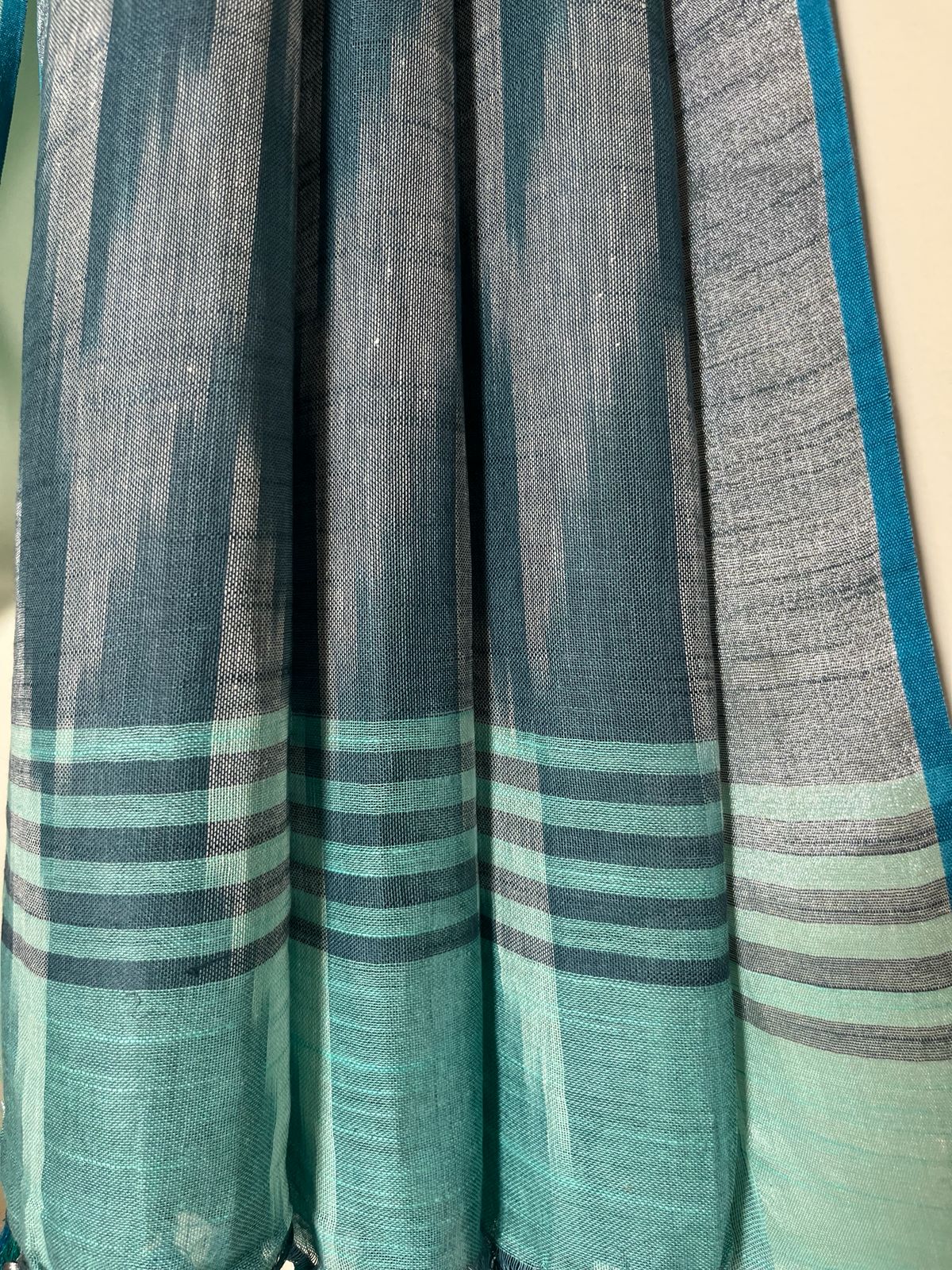 Neelvora Ikat