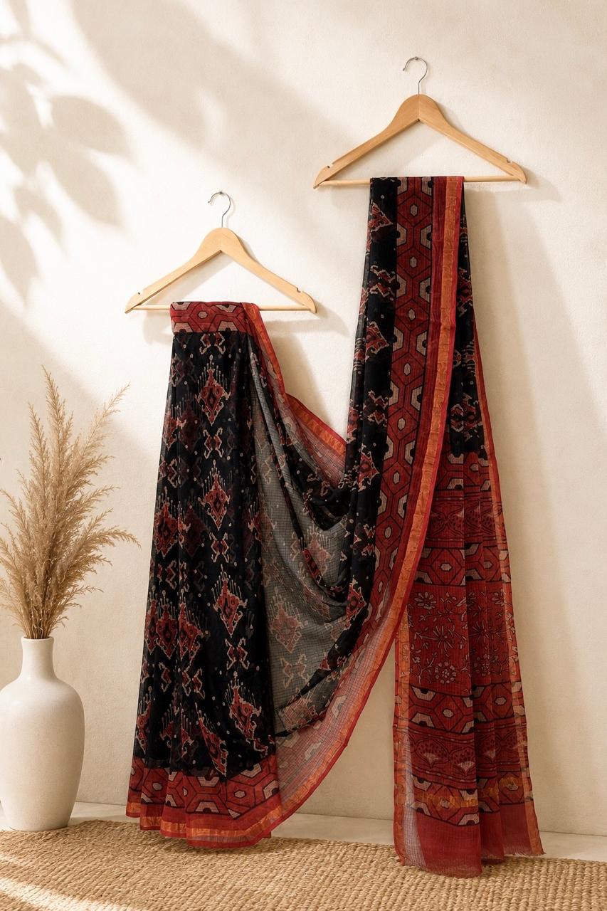 Raktambara Ajrini