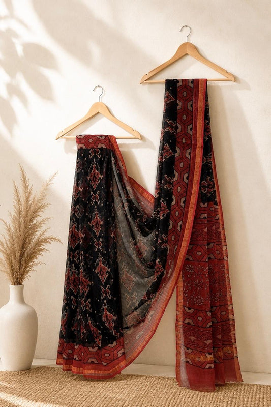 Raktambara Ajrini
